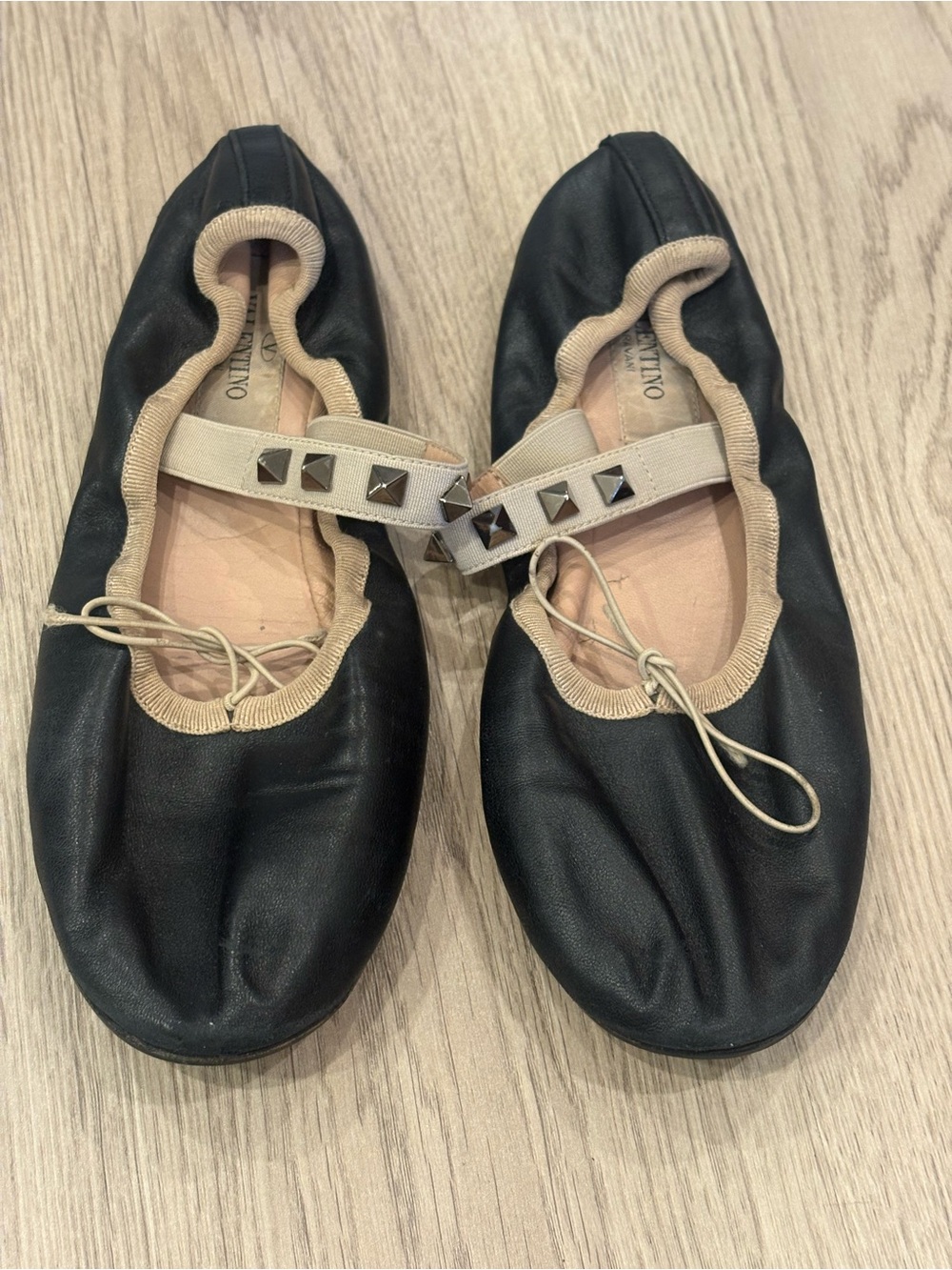 Valentino Rockstud Ballet Flat